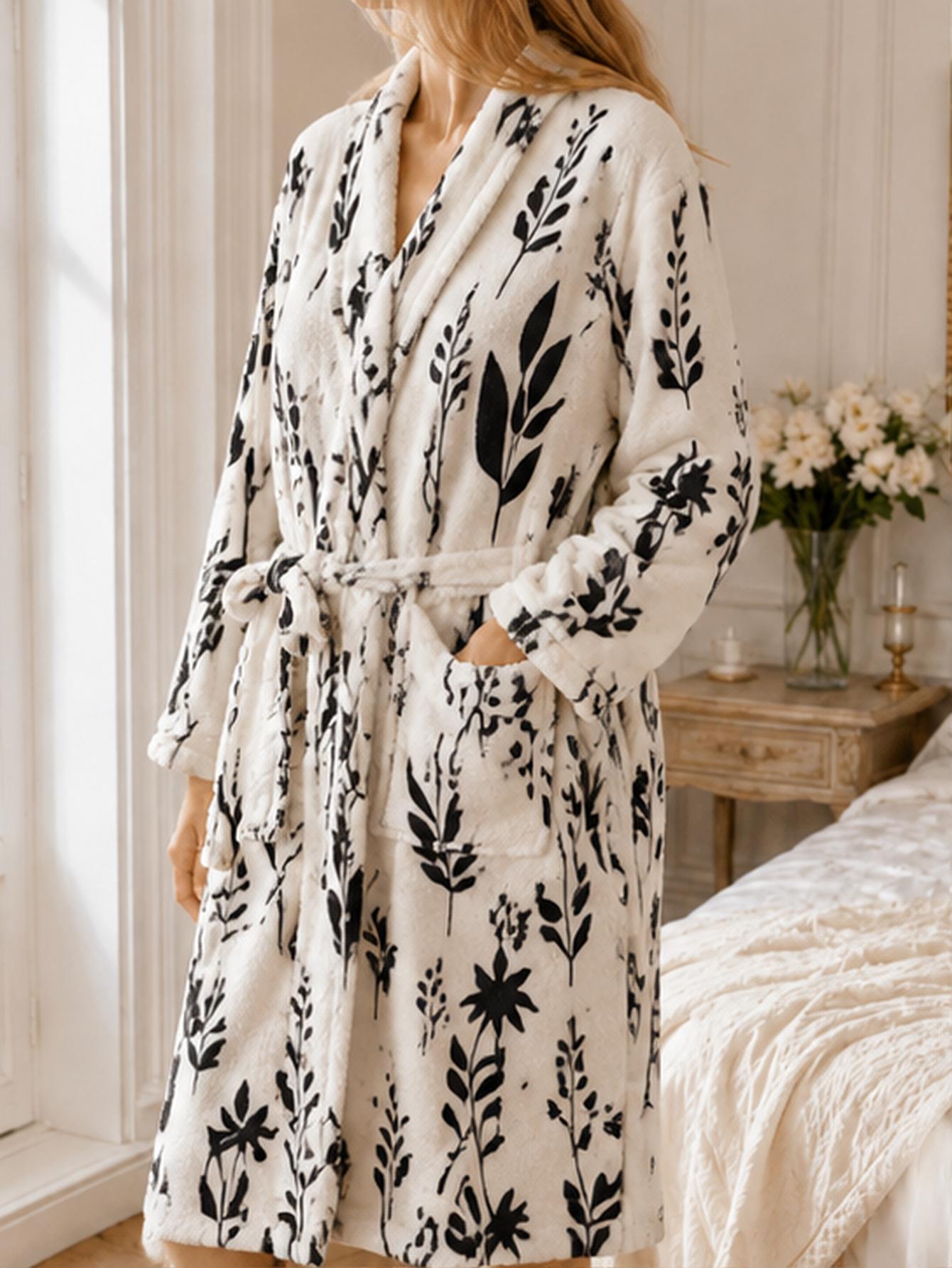 Women Plus Size Black Leaf Bot - огляд і ціна Bathrobe