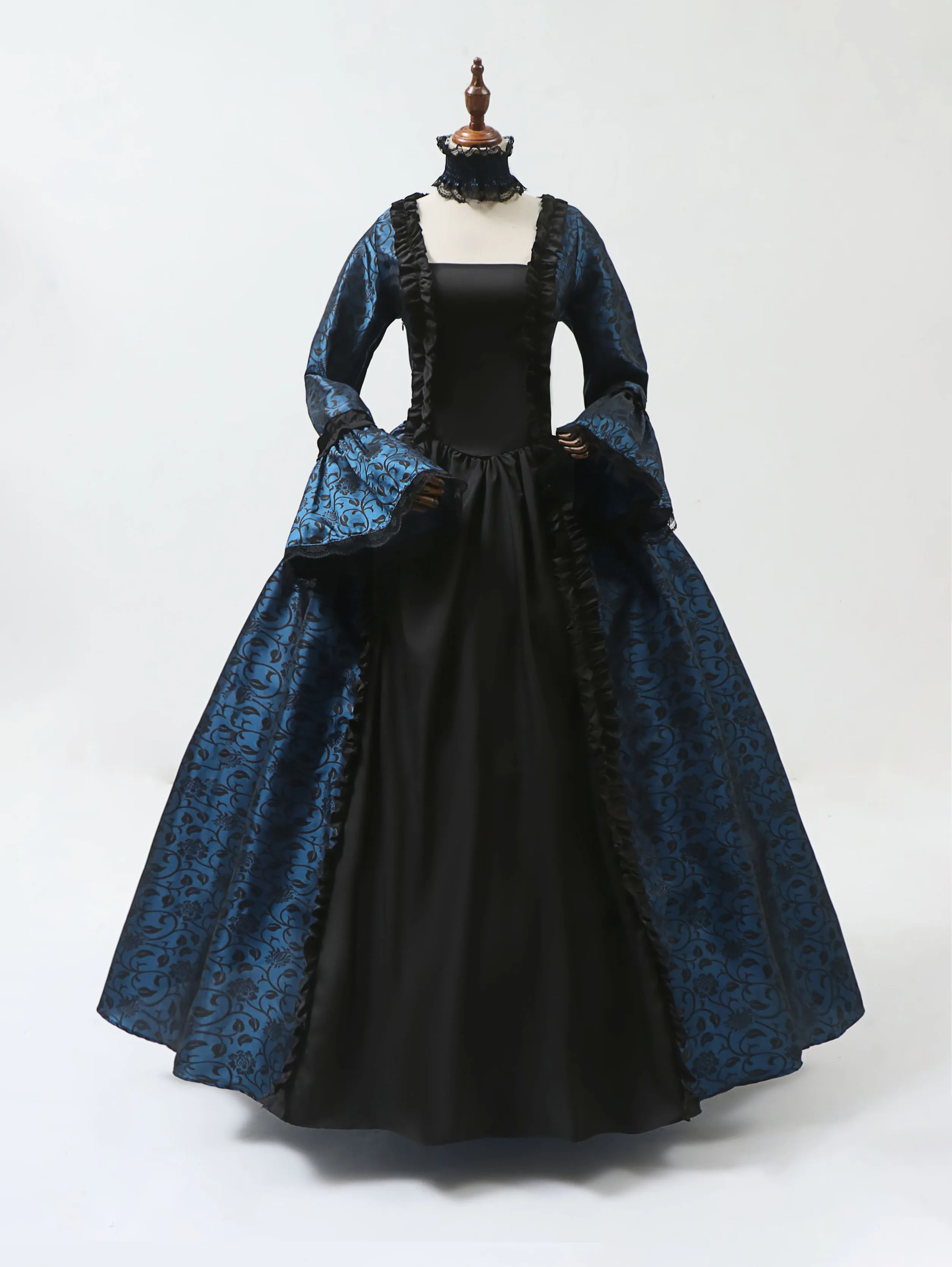Cosplay Marie Antoinette Dress - огляд і ціна Bathrobe